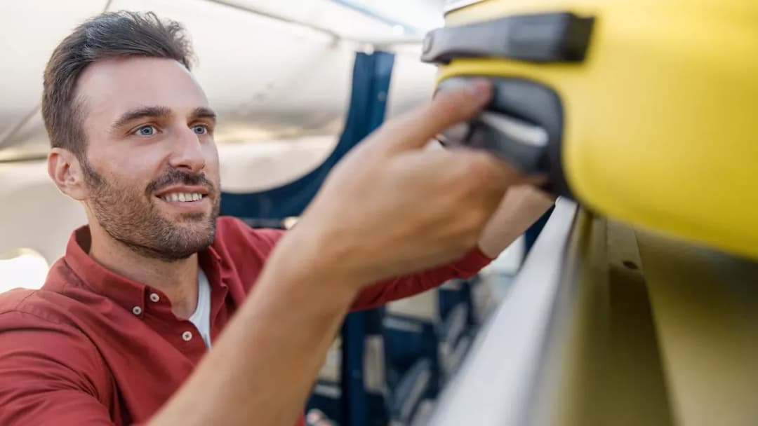Czy można przewozić świeczki w bagażu podręcznym? Ważne zasady i porady